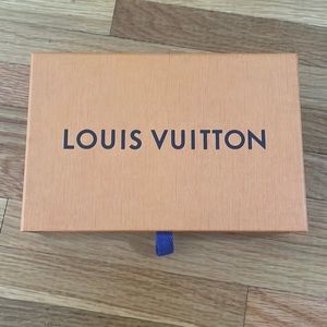 Louis Vuitton box